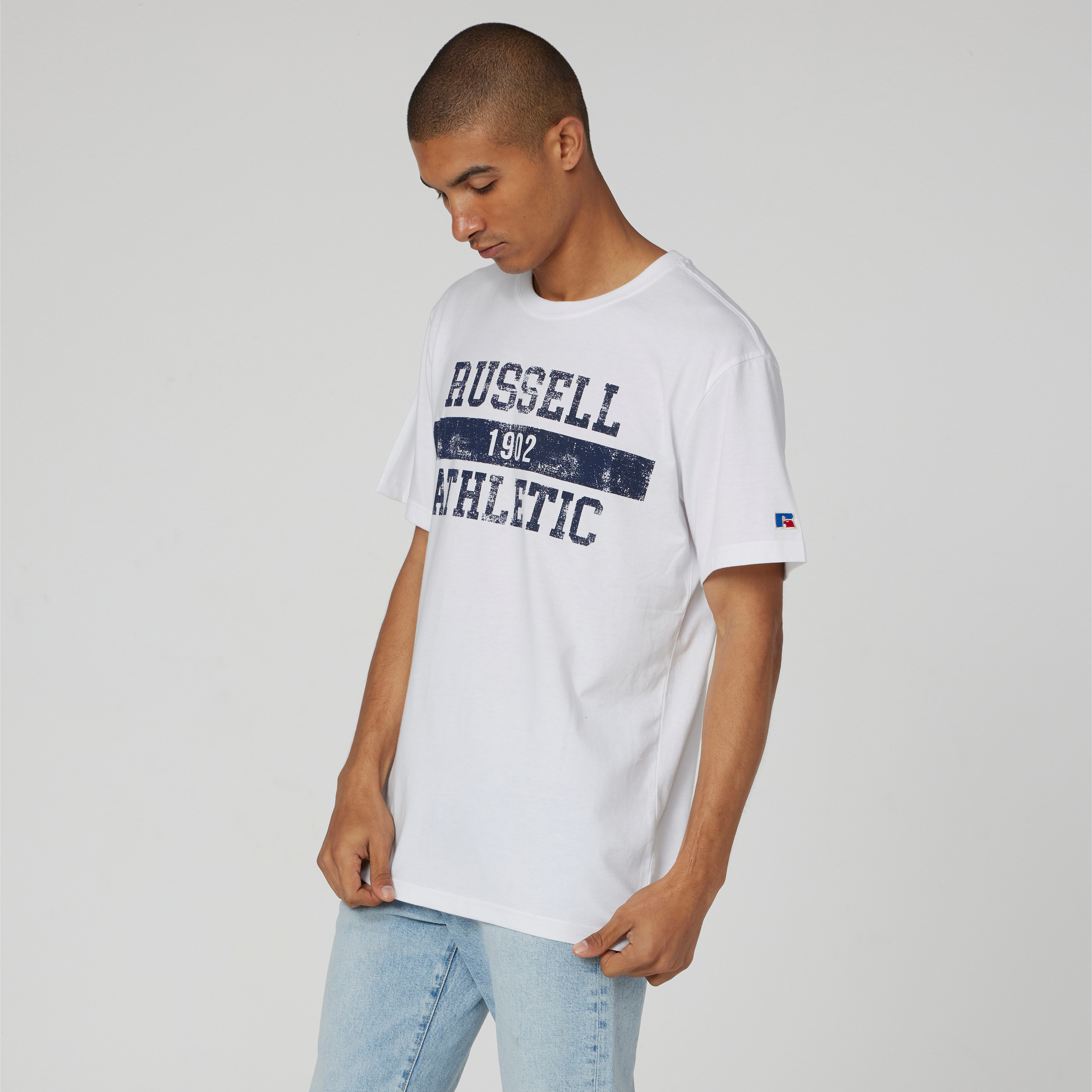 Russell Athletic Men's Essential 1902 Graphic Tee l Russell